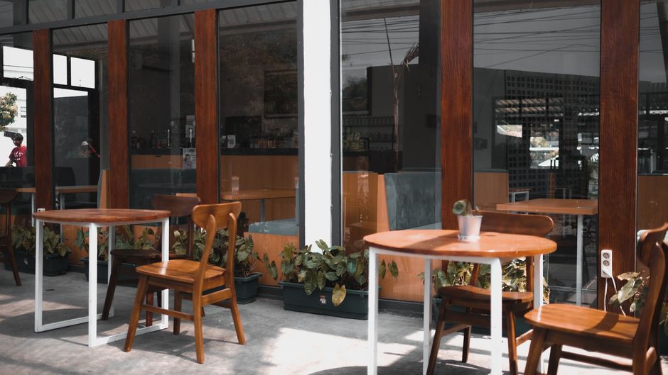 tips menata interior cafe agar menarik