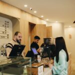 5 Cara Kreatif Merancang Pengalaman Pelanggan di Cafe Anda