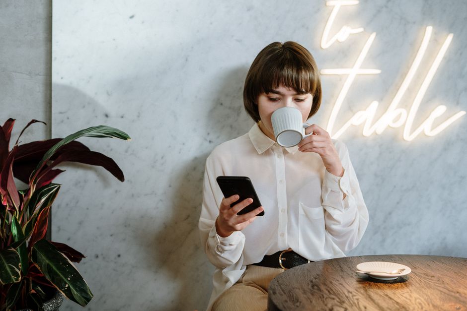 strategi promosi cafe di media sosial