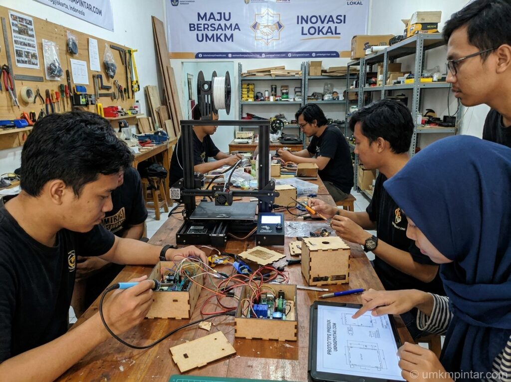 Membuat Prototipe Produk