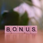 10 Langkah Mudah Cara Membuat Sistem Komisi Bonus Karyawan yang Efektif untuk Usaha Kecil Anda